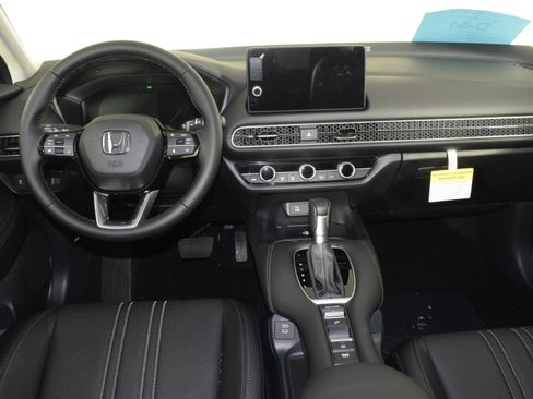 New 2026 Honda HR-V EX-L image 11