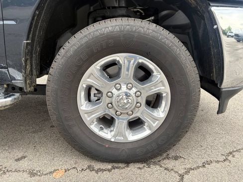 Used 2026 RAM 2500 Big Horn AWD/4WD image 30