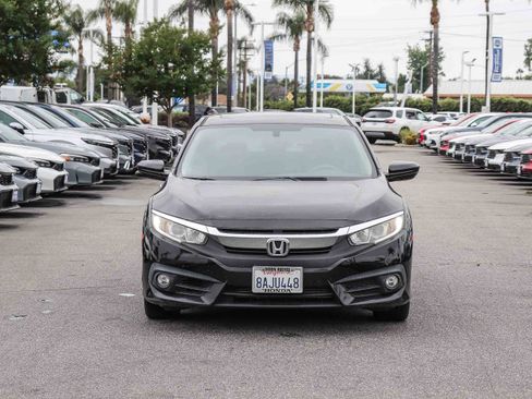 Used 2017 Honda Civic EX-T image 2
