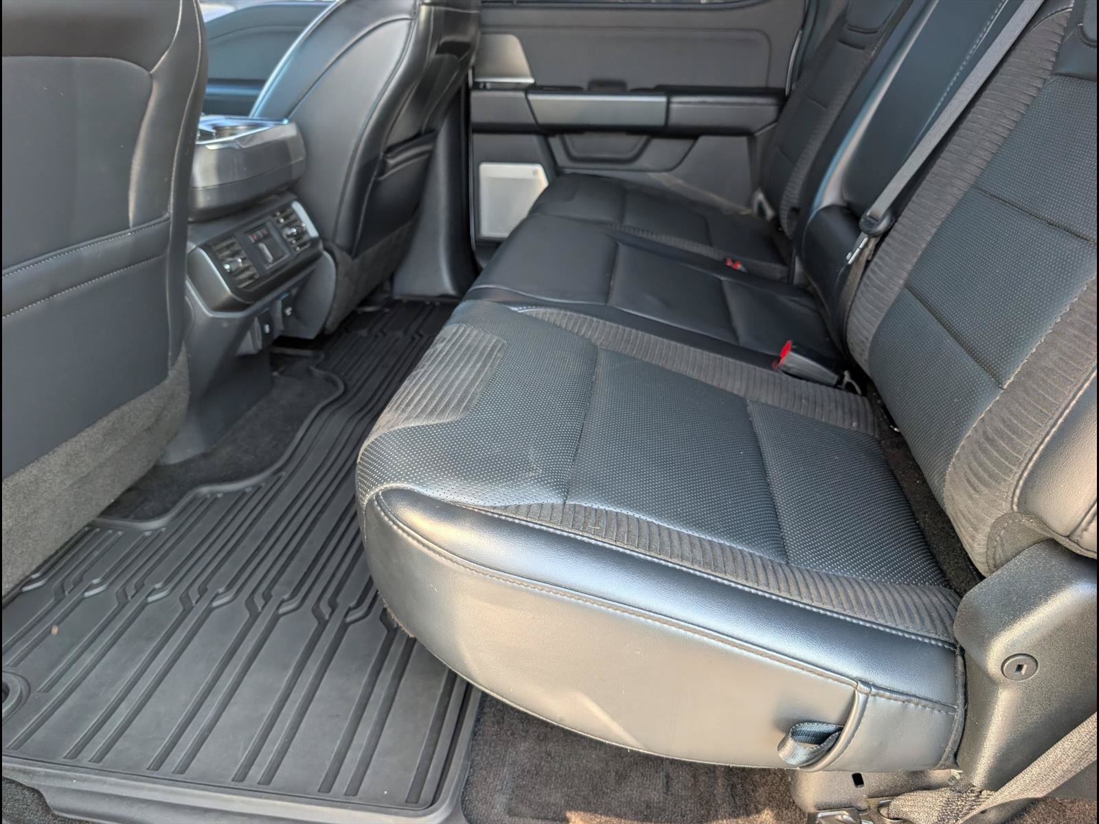 Used 2021 Ford F150 Raptor w/ Equipment Group 801A High AWD/4WD image 12