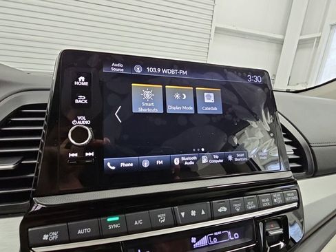 New 2026 Honda Odyssey EX-L image 17