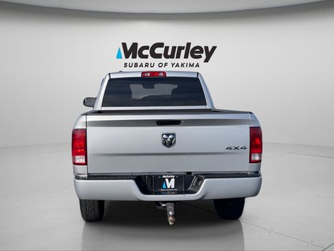 Used 2017 RAM 1500 Express image 4