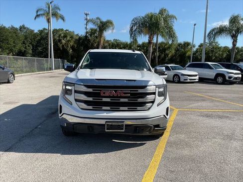 Used 2023 GMC Sierra 1500 SLE AWD/4WD image 16