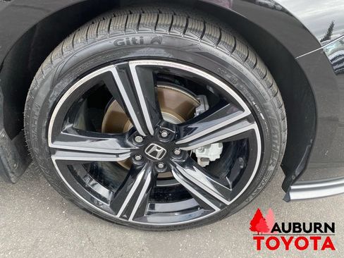 Used 2023 Honda Accord Sport image 9