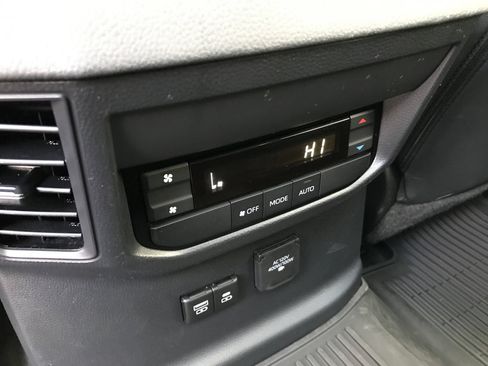 Certified 2024 Toyota Sequoia Limited image 26