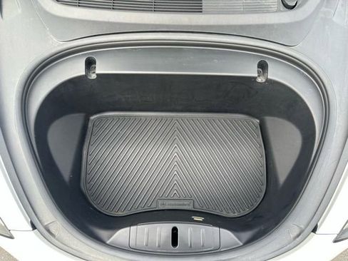 Used 2020 Tesla Model 3 Performance image 23