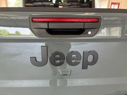 New 2026 Jeep Gladiator Sport AWD/4WD image 20