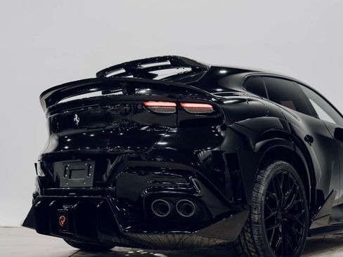 Used 2025 Ferrari Purosangue image 9