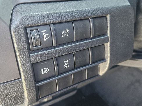 Used 2025 Toyota Tacoma SR5 image 18