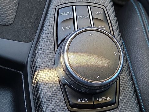 Used 2017 BMW M2 RWD image 28