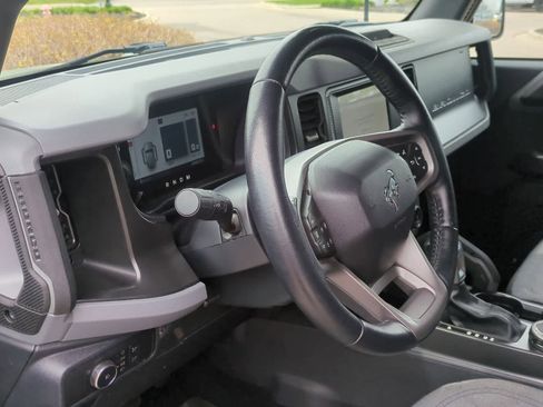 Used 2022 Ford Bronco Big Bend w/ Sasquatch Package AWD/4WD image 10