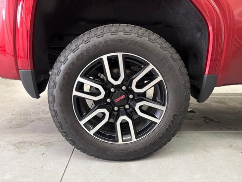 Used 2026 GMC Sierra 1500 AT4 w/ AT4 Premium Package AWD/4WD image 22