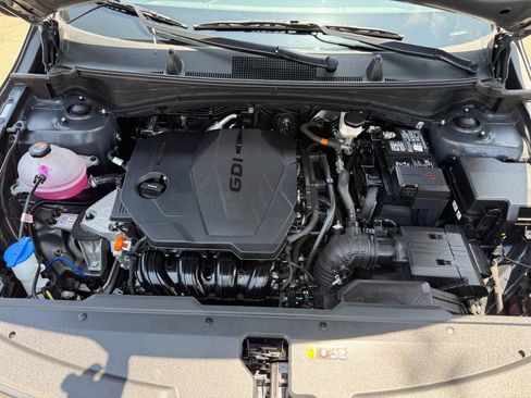Used 2023 Kia Sportage EX FWD image 50