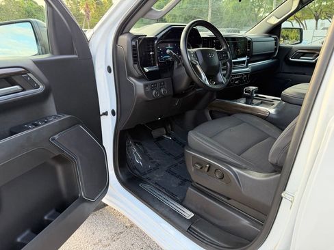 Used 2023 Chevrolet Silverado 1500 LT Trail Boss w/ Protection Package AWD/4WD image 16