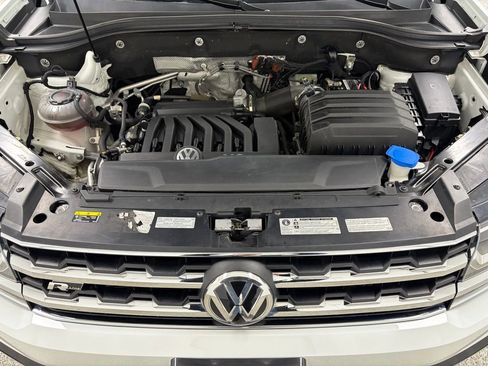 Used 2019 Volkswagen Atlas SEL R-Line image 60