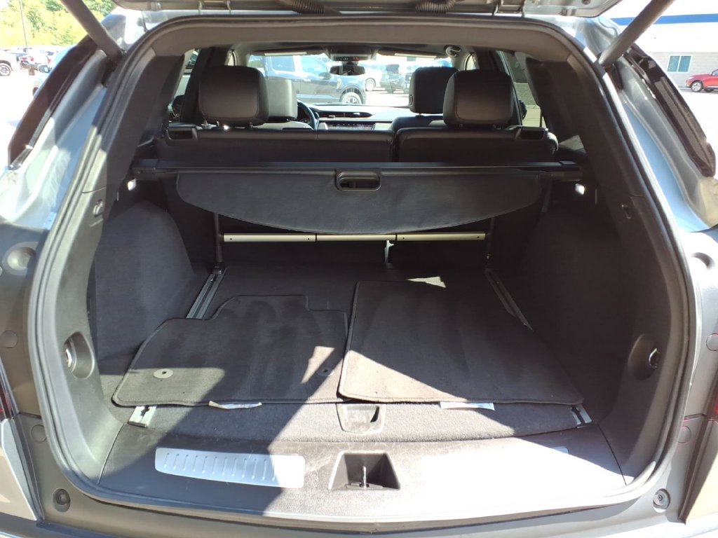 Used 2025 Cadillac XT5 Premium Luxury AWD/4WD image 14