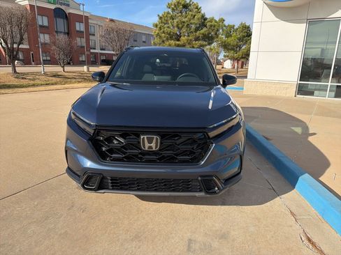 Used 2026 Honda CR-V Sport image 2