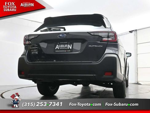Used 2024 Subaru Outback AWD/4WD image 20