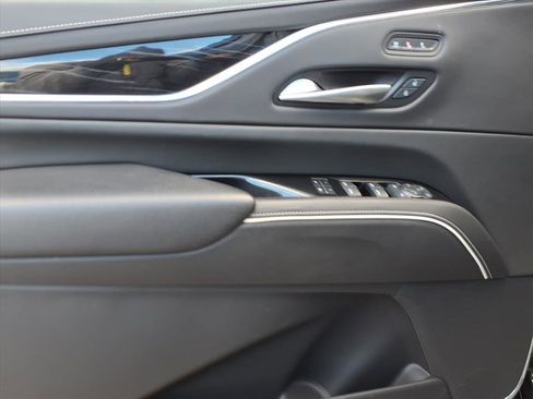 Certified 2023 Cadillac Escalade V image 24