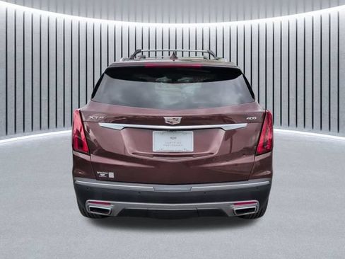 Used 2023 Cadillac XT5 Premium Luxury w/ Technology Package FWD image 5