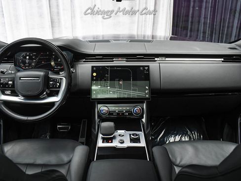 Used 2023 Land Rover Range Rover Autobiography image 25