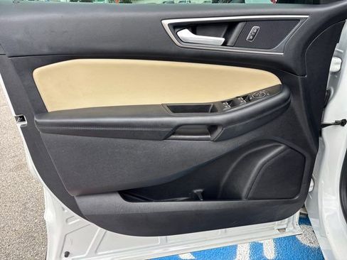 Used 2021 Ford Edge SEL w/ Convenience Package FWD image 20
