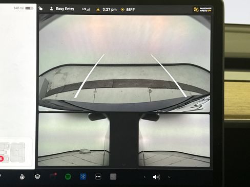 Used 2021 Tesla Model 3 Standard Range Plus image 16