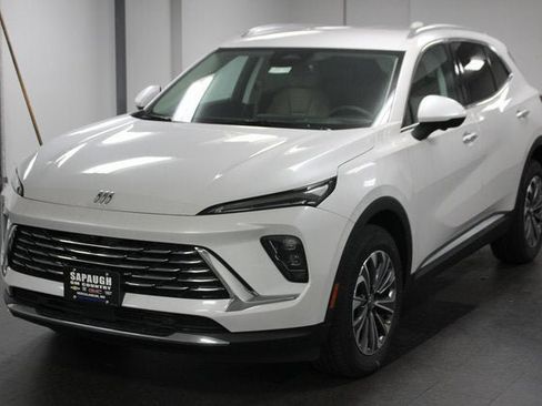 New 2025 Buick Envision Preferred image 2