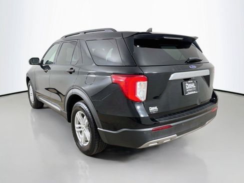 Used 2021 Ford Explorer XLT w/ Equipment Group 202A AWD/4WD image 10