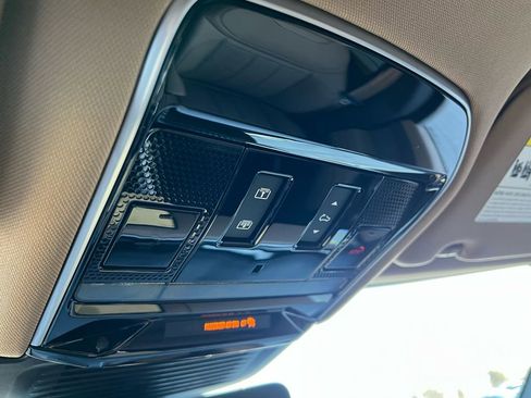 New 2026 Land Rover Range Rover Sport SE image 20