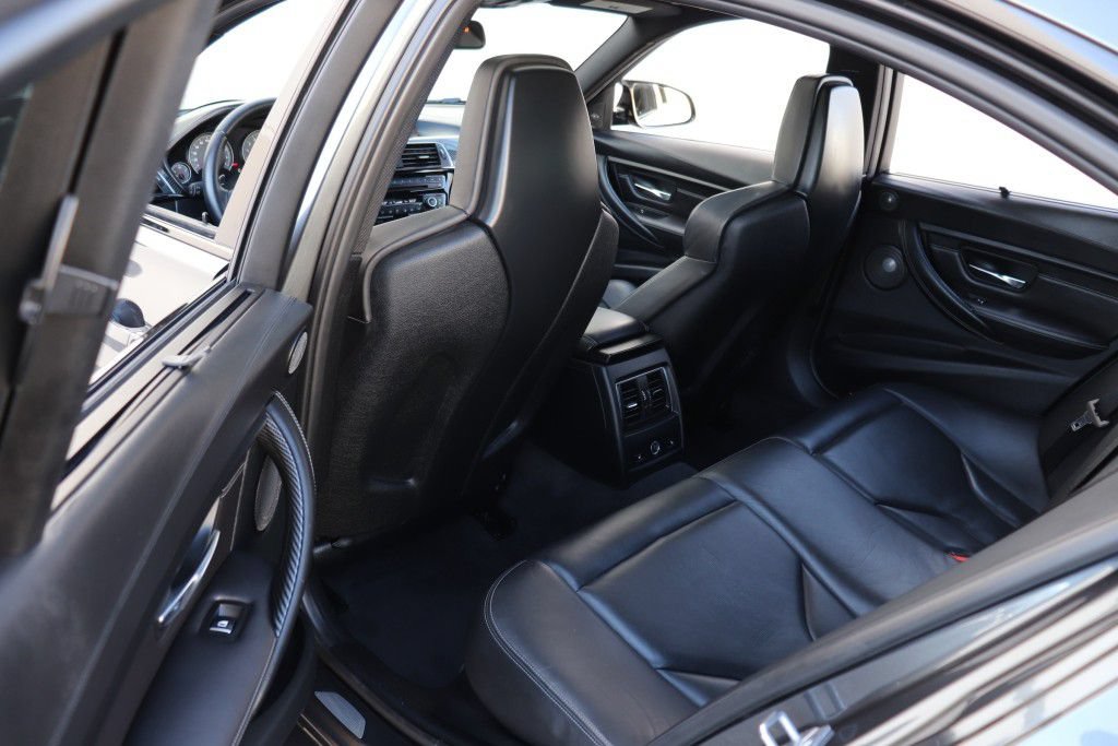 Used 2016 BMW M3 w/ Executive Package RWD image 19