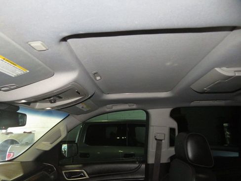 Used 2016 GMC Yukon Denali w/ Open Road Package image 22