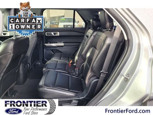 Used 2023 Ford Explorer XLT w/ Equipment Group 202A image 9