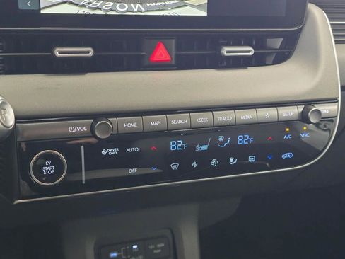 New 2026 Hyundai Ioniq 5 SE AWD/4WD image 29