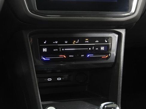 Certified 2023 Volkswagen Tiguan SE R-Line image 14