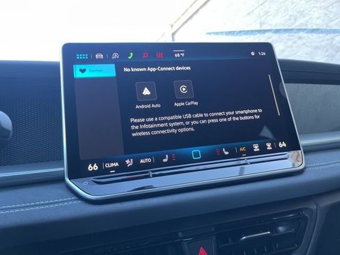 New 2026 Volkswagen Tiguan SE R-Line AWD/4WD image 16