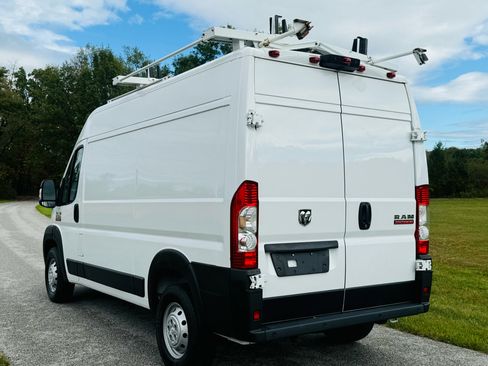 Used 2022 RAM ProMaster 2500 image 3