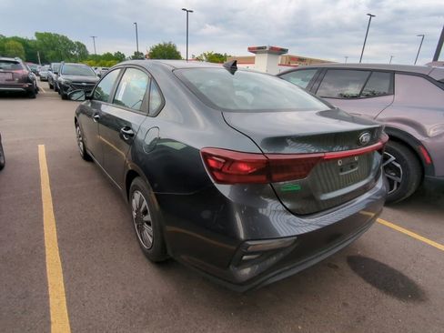 Used 2020 Kia Forte Sedan FWD image 4