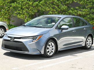Used 2025 Toyota Corolla LE video 1