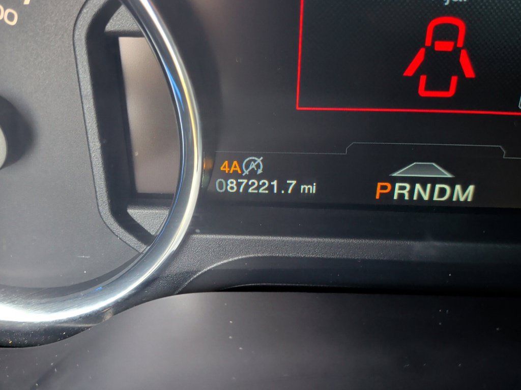Used 2019 Ford F150 Lariat w/ Equipment Group 502A Luxury AWD/4WD image 24