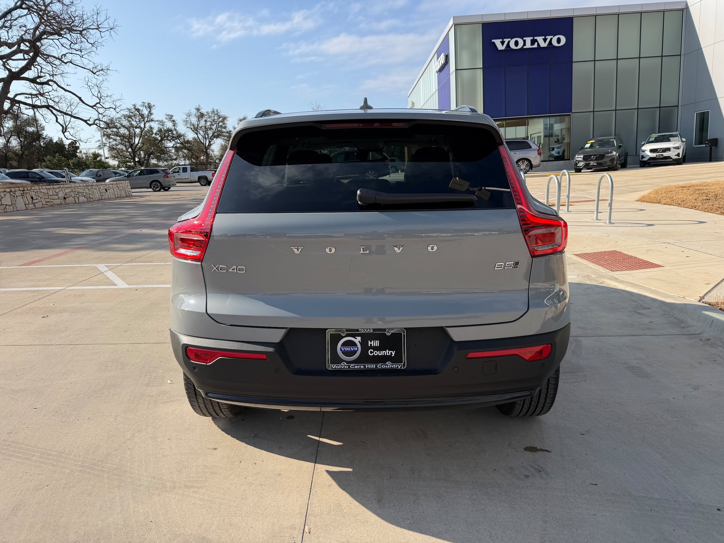 New 2026 Volvo XC40 B5 Plus w/ Protection Package Premier AWD/4WD image 5