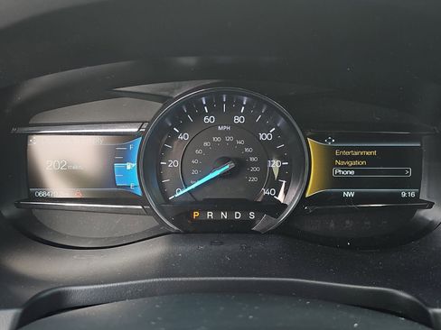 Used 2019 Ford Explorer XLT w/ Equipment Group 201A image 20