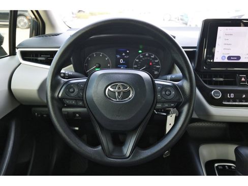 Used 2023 Toyota Corolla LE image 15