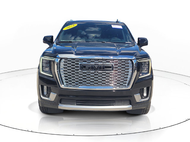 Used 2021 GMC Yukon Denali w/ Denali Ultimate Package AWD/4WD image 2