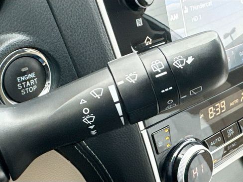 Used 2018 Subaru Outback 3.6R Limited image 15