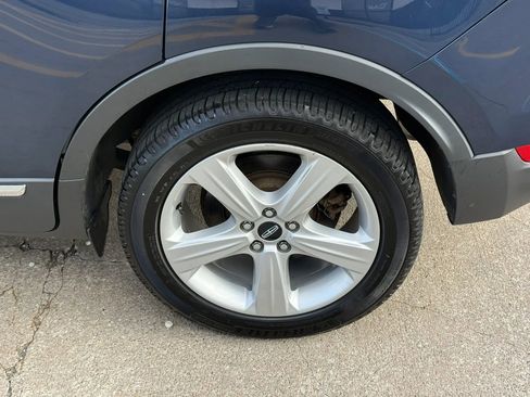 Used 2017 Lincoln MKC Premiere image 46