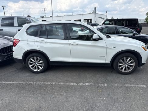 Used 2017 BMW X3 xDrive28i AWD/4WD image 5