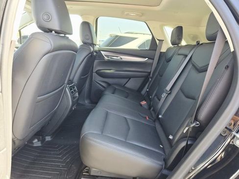 Used 2018 Cadillac XT5 Premium Luxury AWD/4WD image 10