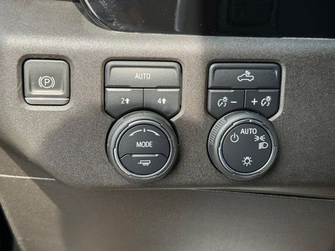 Used 2023 Chevrolet Silverado 1500 LT w/ Protection Package image 32