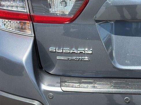 Used 2023 Subaru Crosstrek 2.5i Limited AWD/4WD image 12
